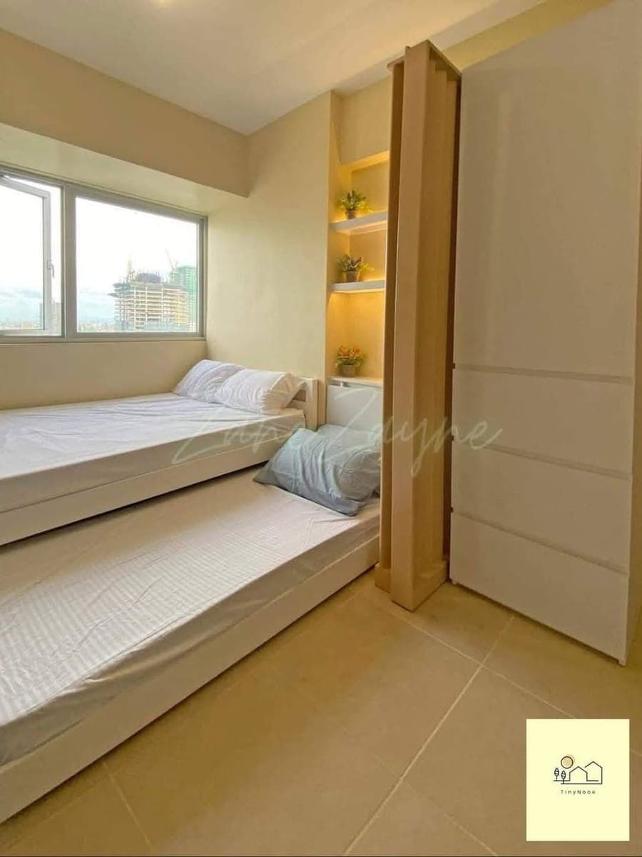 Studio type fully furnished condo unit for rent - photo 3