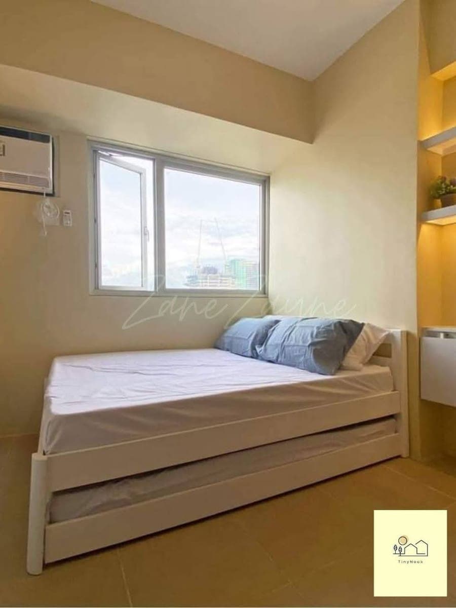 Studio type fully furnished condo unit for rent - photo 4
