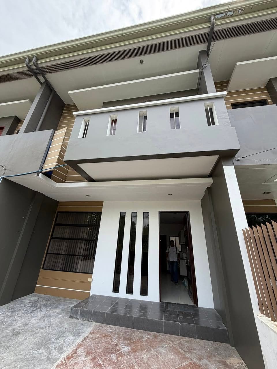 House for Rent - photo 1