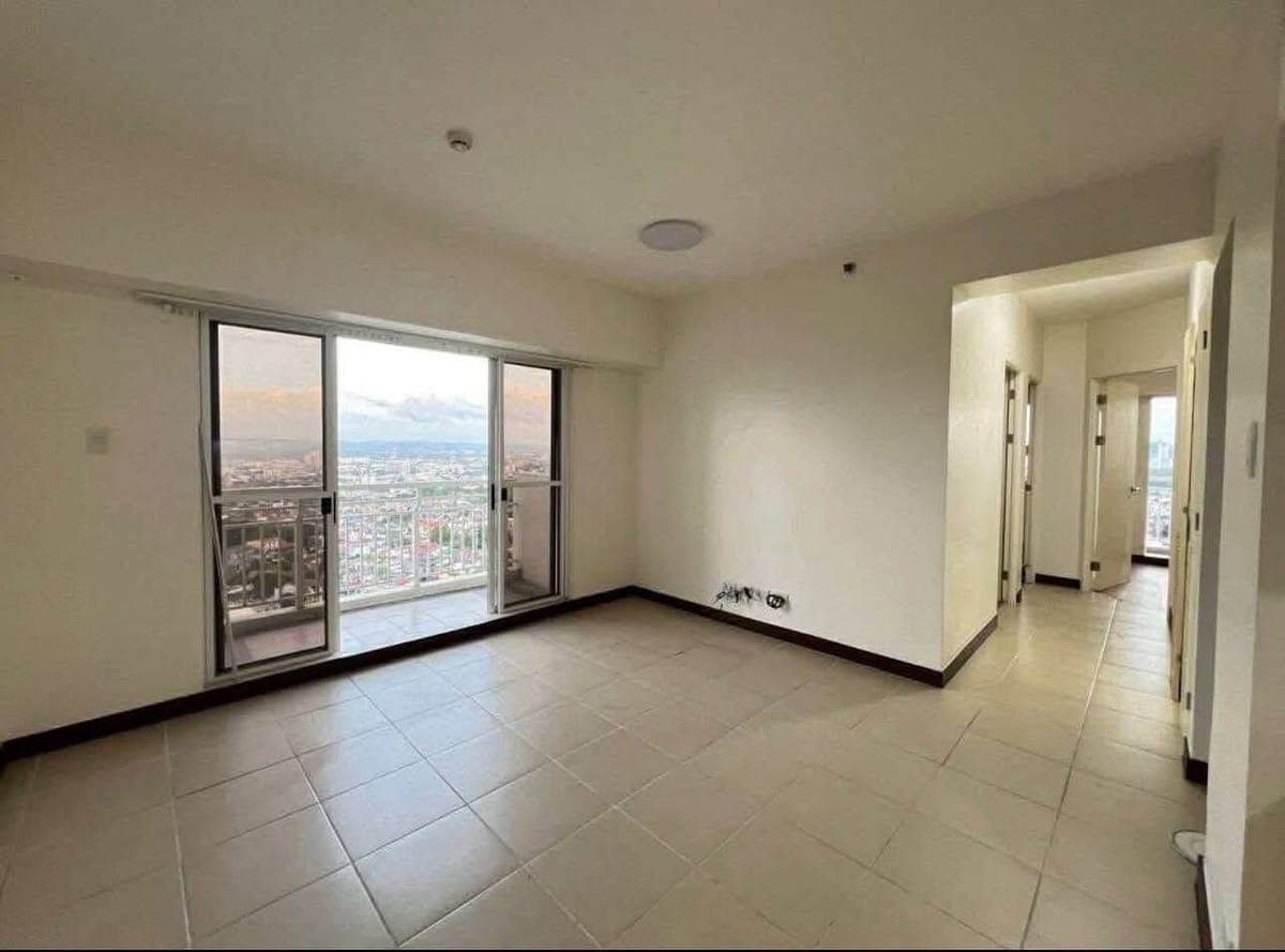𝐅𝐎𝐑 𝐑𝐄𝐍𝐓: 3BR Semi-furnished Unit w/ Parking at DMCI Infina Towers, Quezon City - photo 1