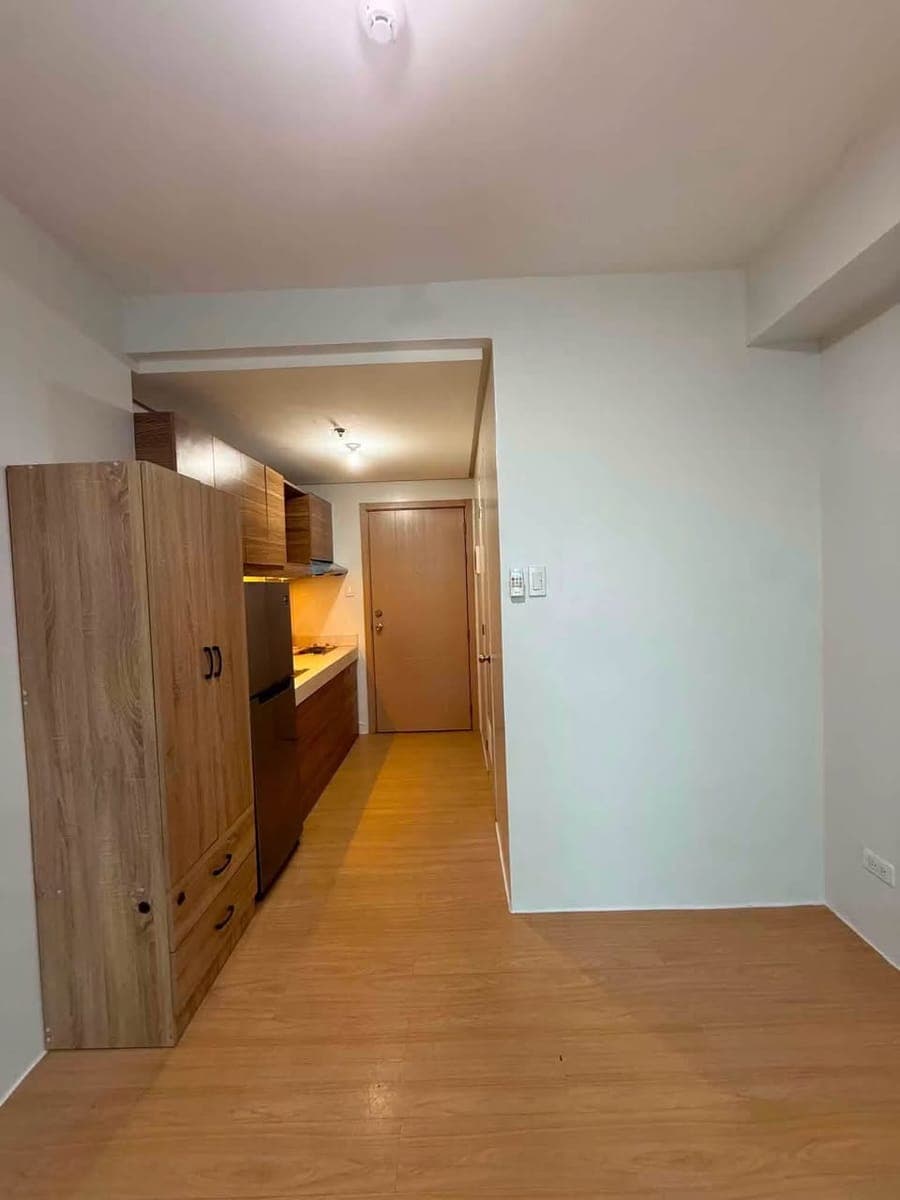 FOR RENT: ₱16,500/month. | Inclusive association dues - photo 4