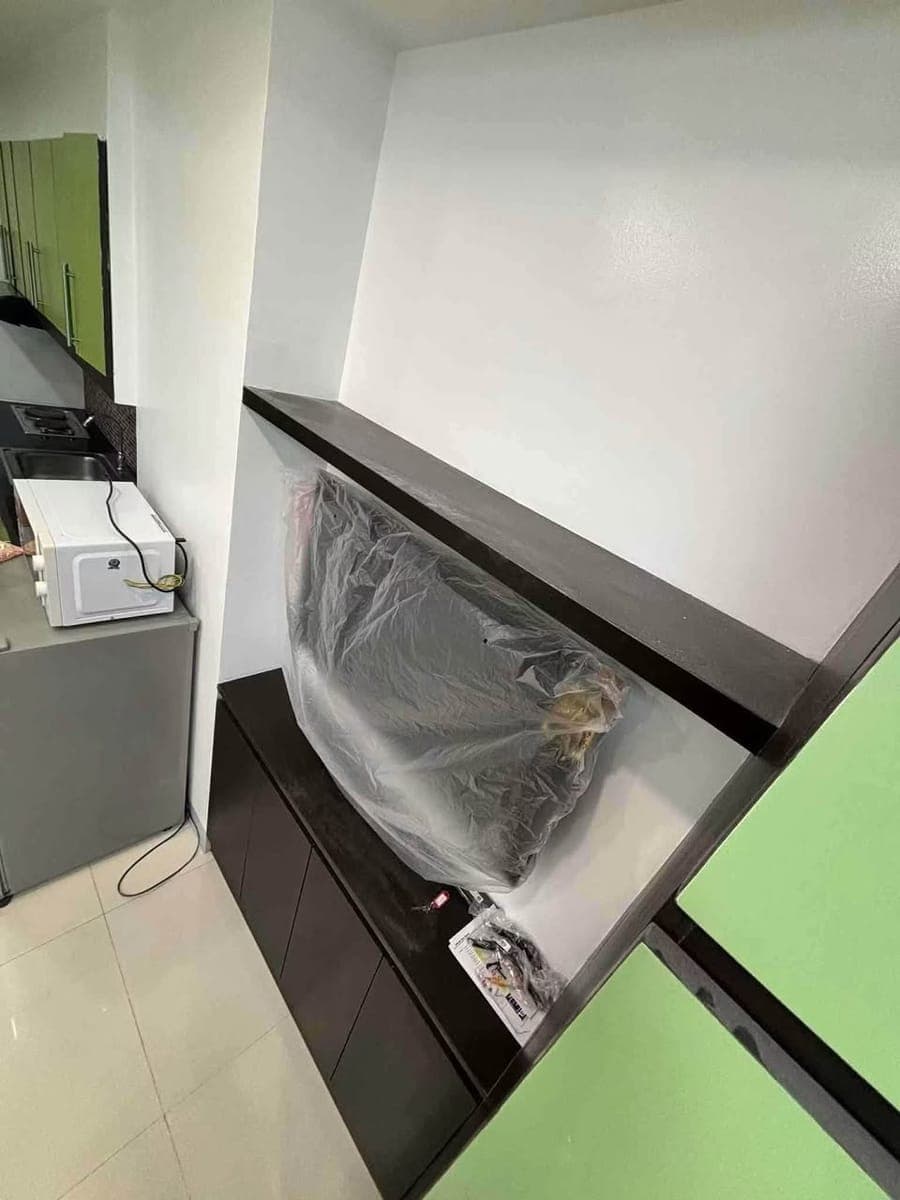 RENT: ₱17,000/month. | Inclusive association dues - photo 4