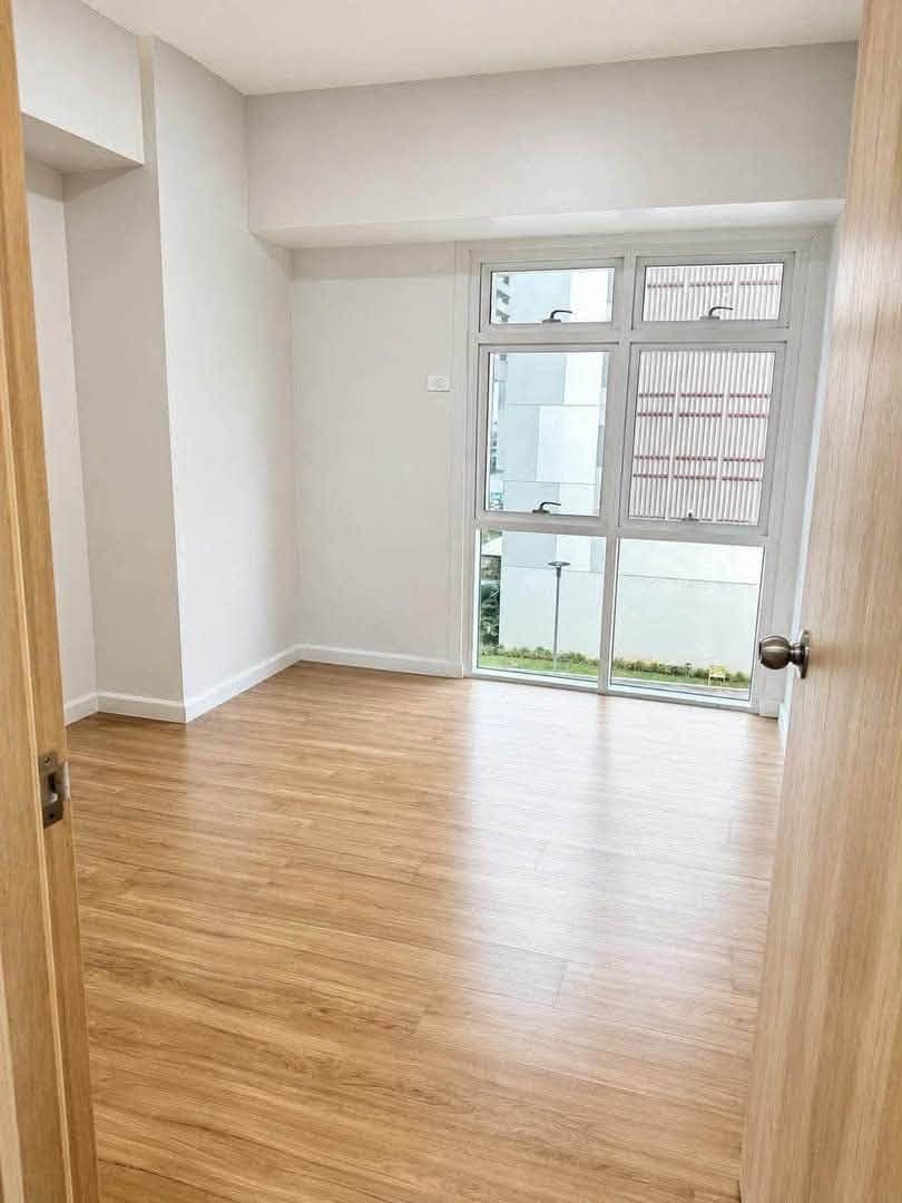 FOR RENT: PARK CASCADES 2 BEDROOM (Direct) - photo 2