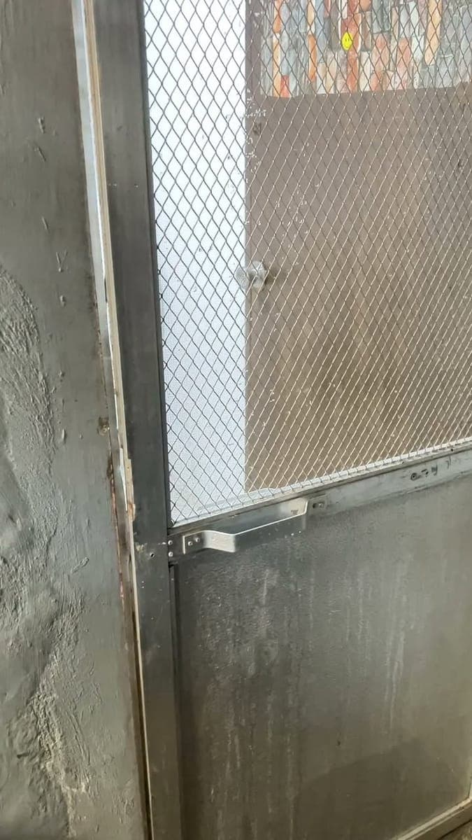 ROOM FOR RENT - photo 1