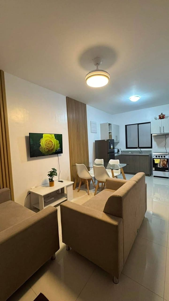 🏡 FOR RENT: Spacious 3BR Home in Prime location, Barangay Tisa, Cebu City - photo 1