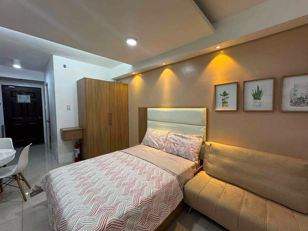 ✨❤️For Rent- Studio Type Condo Unit✨ - photo 2