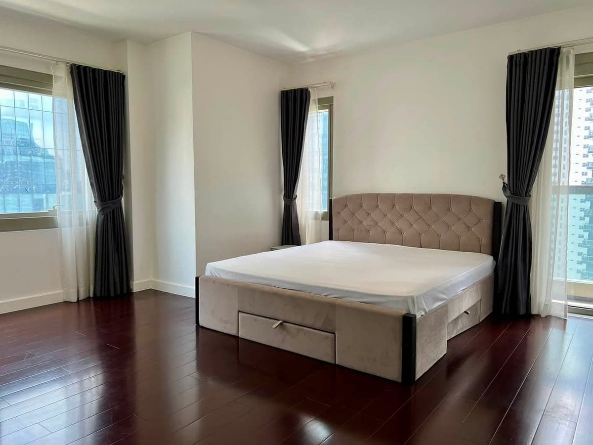 FOR LEASE - photo 3