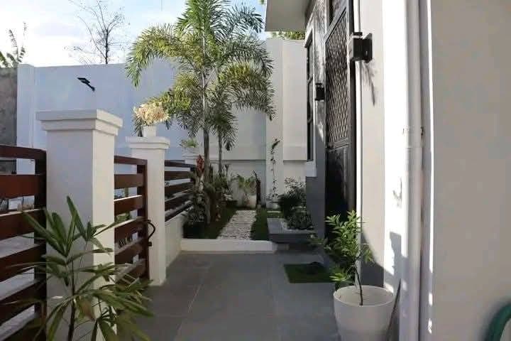 ❗📢HOUSE FOR RENT OR FOR SALE MINGLANILLA CEBU. - photo 3