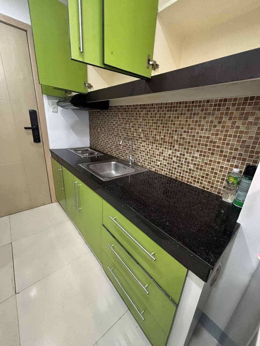 FOR RENT: ₱17,000/month. | Inclusive association dues - photo 5