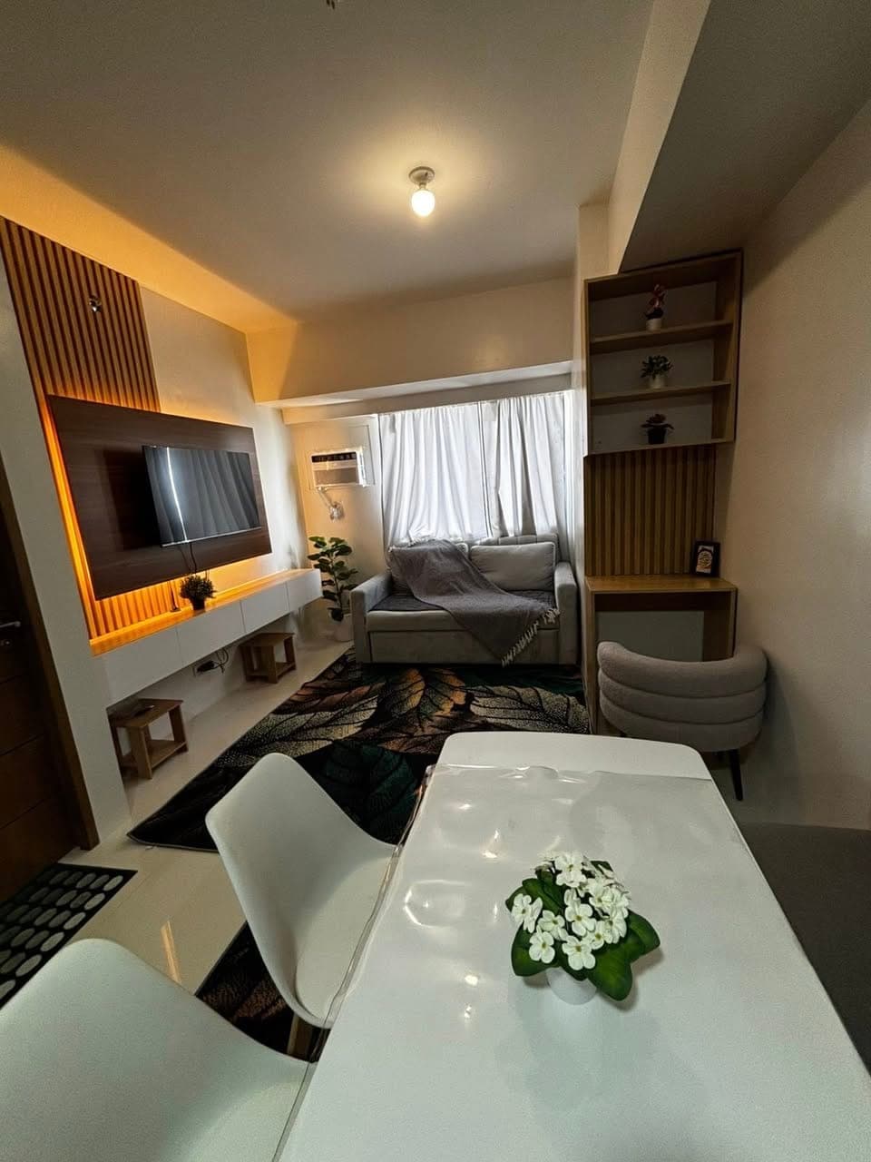 🔥 1BR FULLY FURNISHED IN Taft East Gate – MOVE-IN READY! 🔥 - photo 2