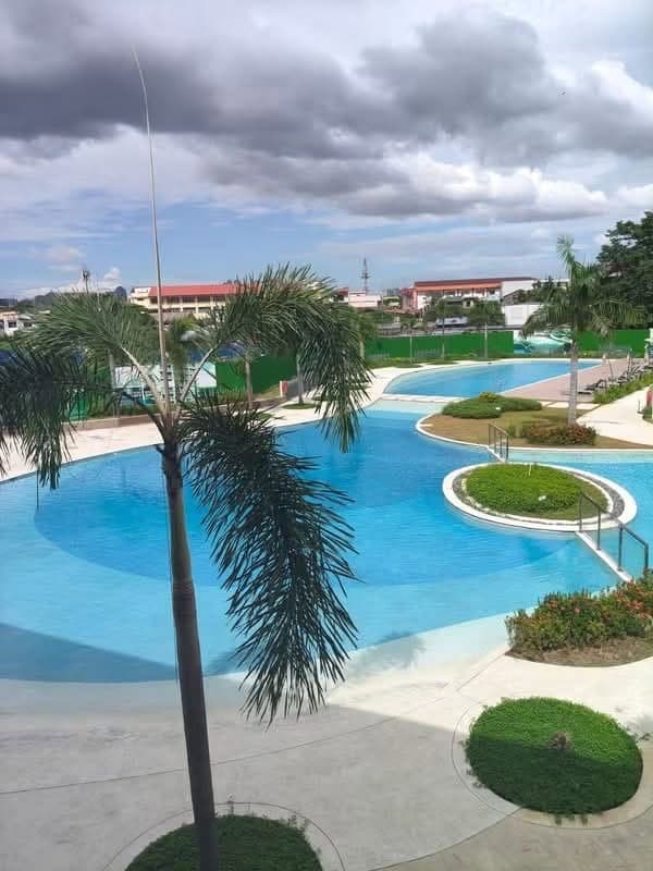 2 Bedroom Bare unit at Panglao Oasis Taguig Located at Levi Mariano Avenue, Barangay Ususan, Taguig City. - photo 1