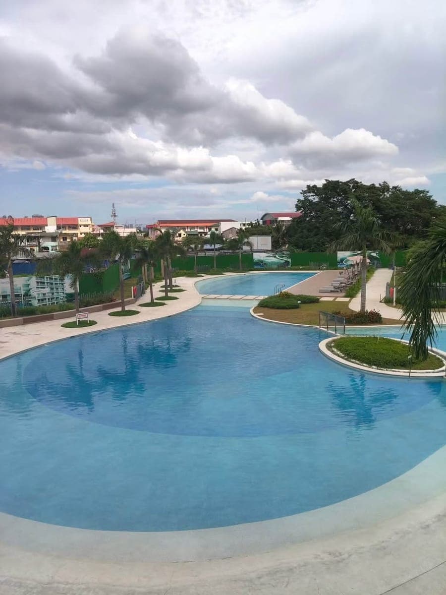 2 Bedroom Bare unit at Panglao Oasis Taguig Located at Levi Mariano Avenue, Barangay Ususan, Taguig City. - photo 2