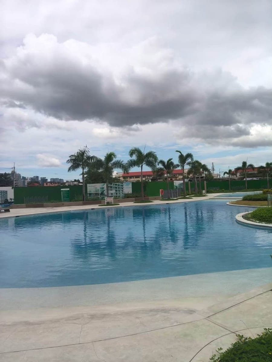 2 Bedroom Bare unit at Panglao Oasis Taguig Located at Levi Mariano Avenue, Barangay Ususan, Taguig City. - photo 5