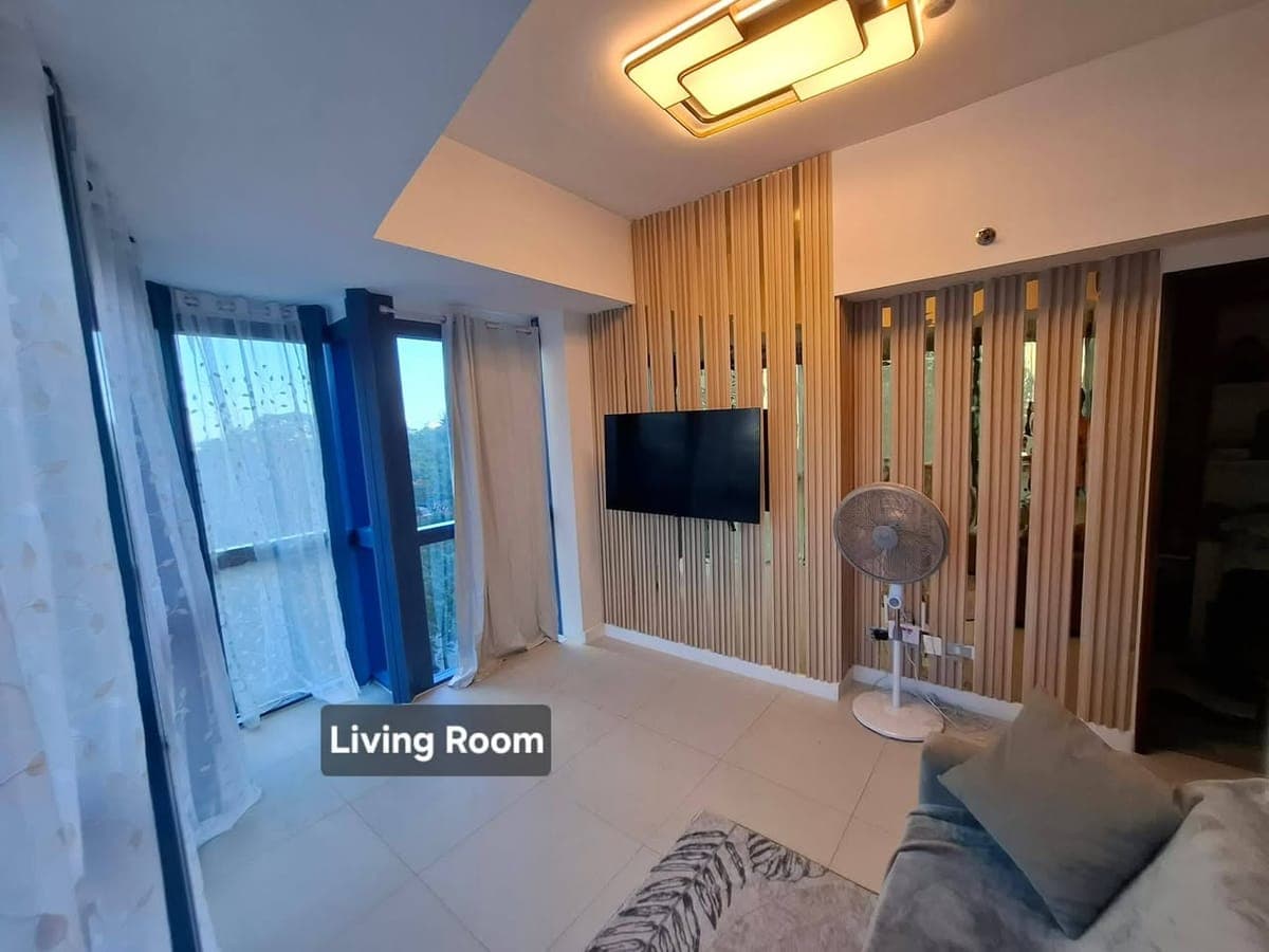 Elevate your lifestyle at 38 Park Avenue. This brand-new corner residence perfectly balances the hig... - photo 3