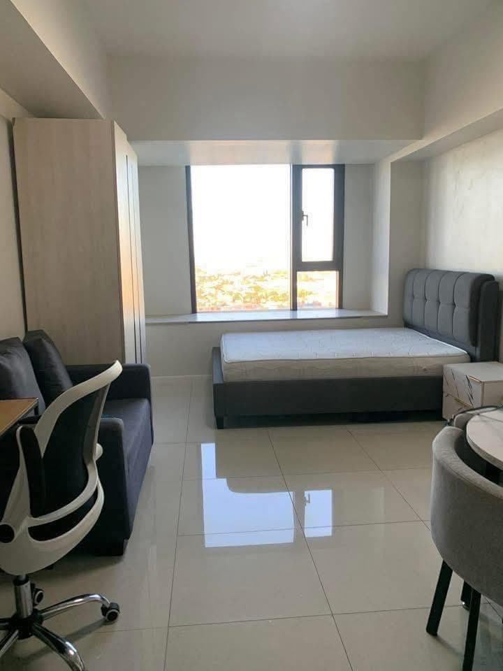 Mandani Bay Studio for Rent- Tower 2, 25th floor ~ 25k including condo dues‼️ - photo 1
