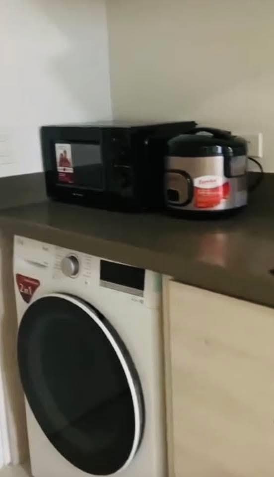 Mandani Bay Studio for Rent- Tower 2, 25th floor ~ 25k including condo dues‼️ - photo 4