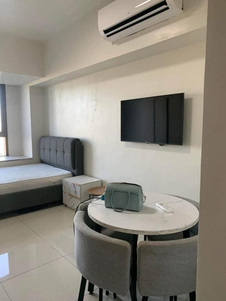 Mandani Bay Studio for Rent- Tower 2, 25th floor ~ 25k including condo dues‼️ - photo 5