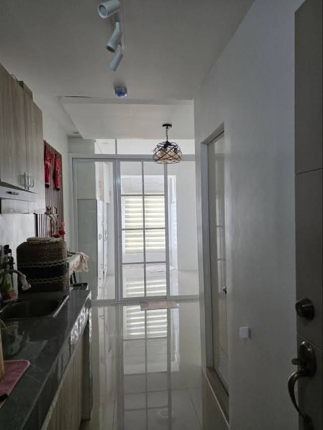 FOR RENT BESIDE MRT KAMUNING - photo 1