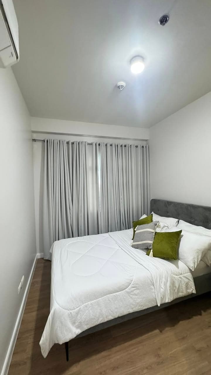 AVAILABLE FOR RENT 2BR - photo 2