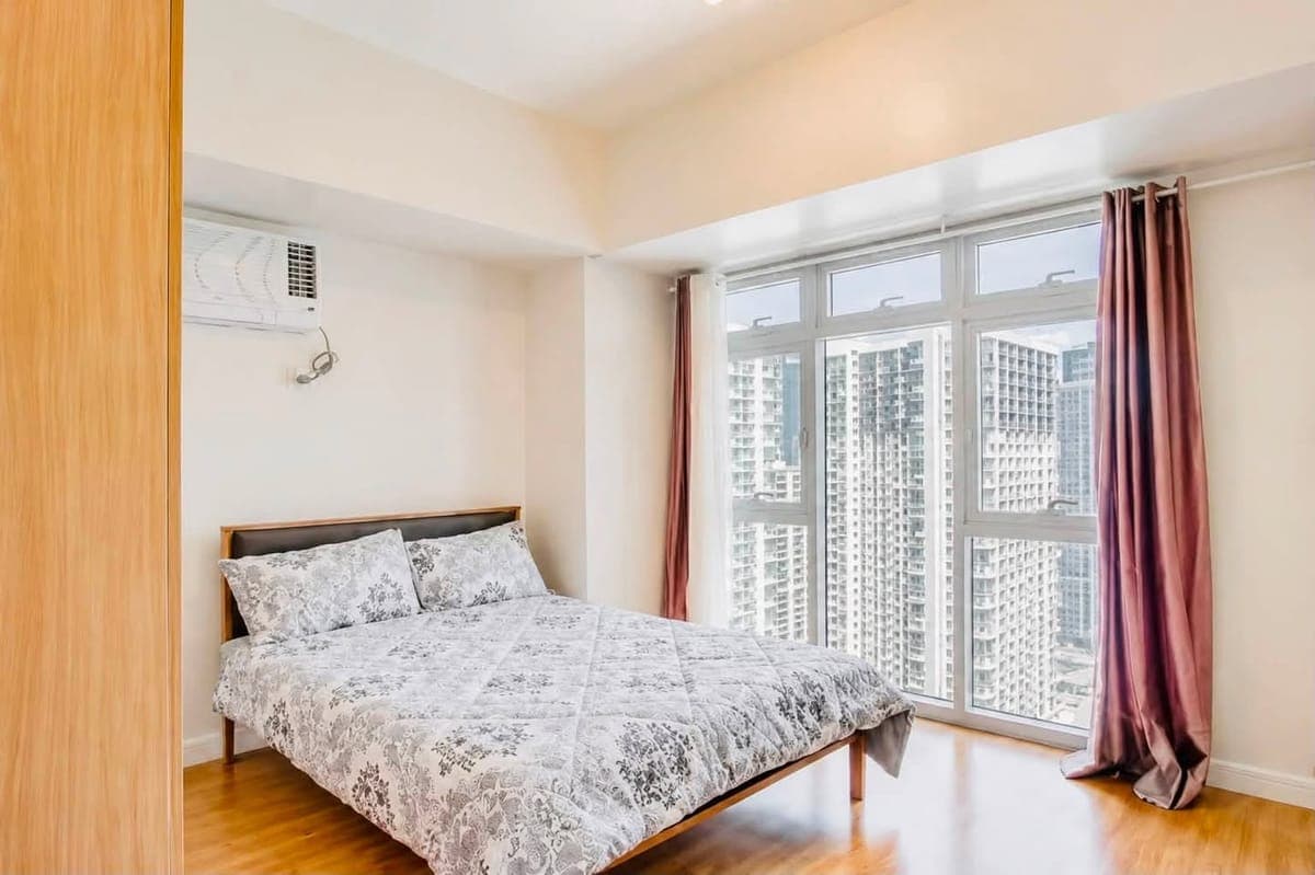 For Rent - photo 1