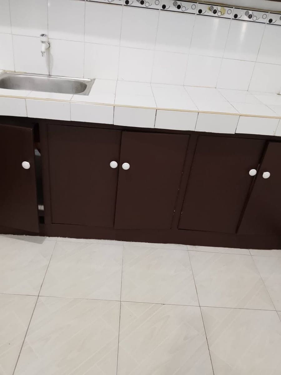 Room for Rent : - photo 4