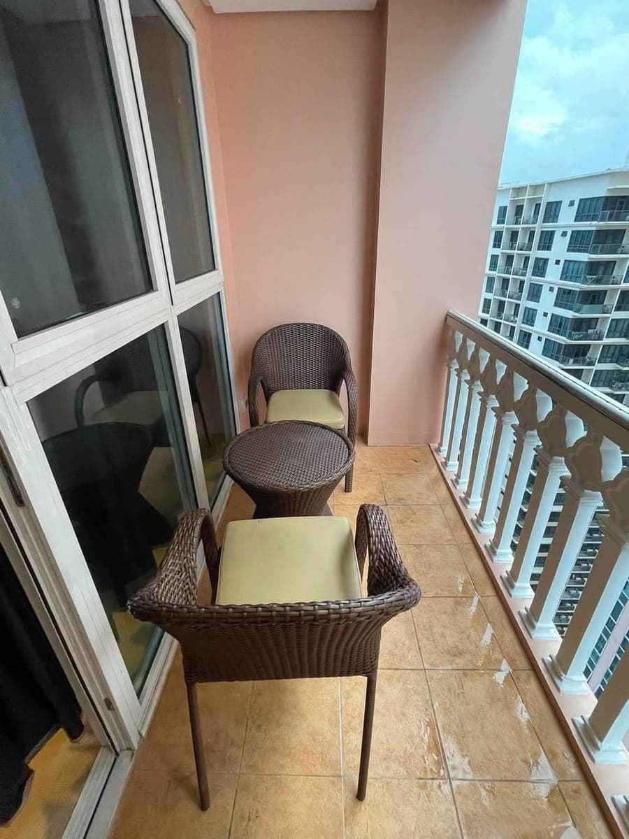 Modern 40 SQM Studio in Venice Luxury Residences, McKinley Hill - photo 5
