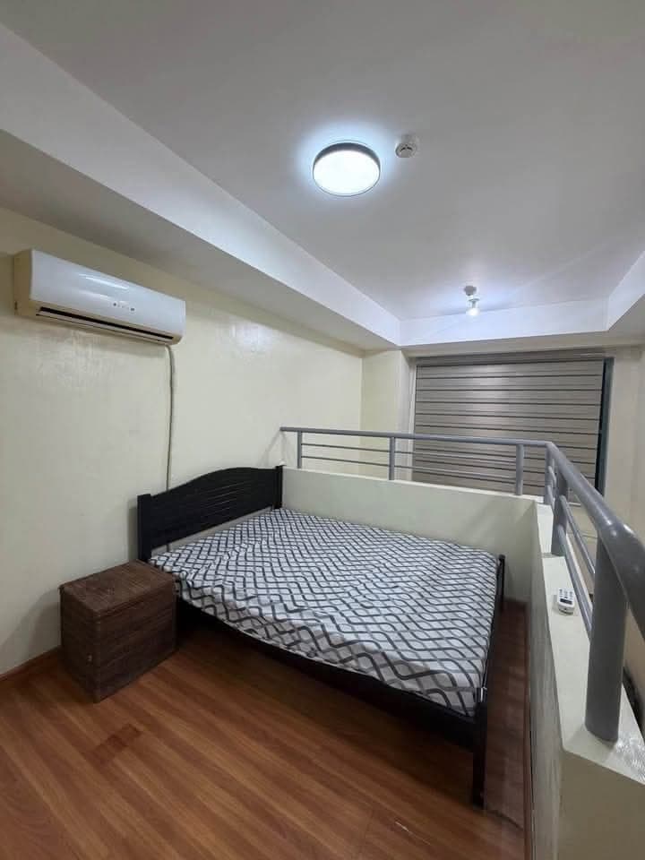 For Lease - photo 1