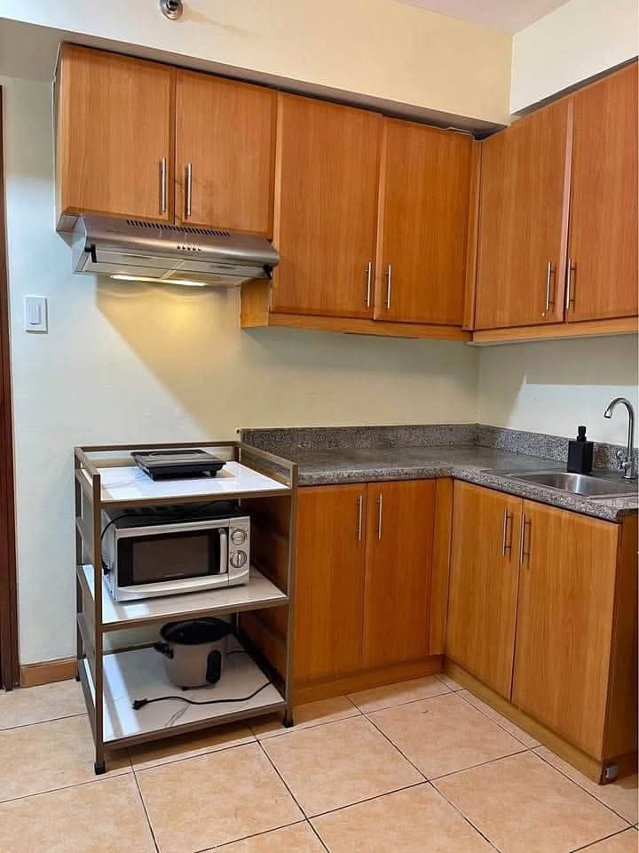 For Lease - photo 3