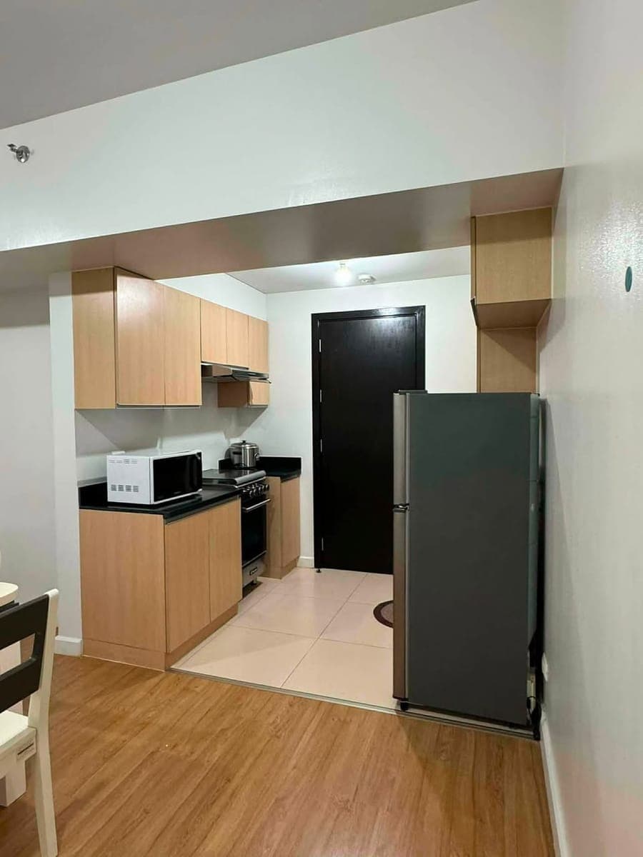 🏡 FOR RENT | Vertis North Alveo High Park Towers - photo 2