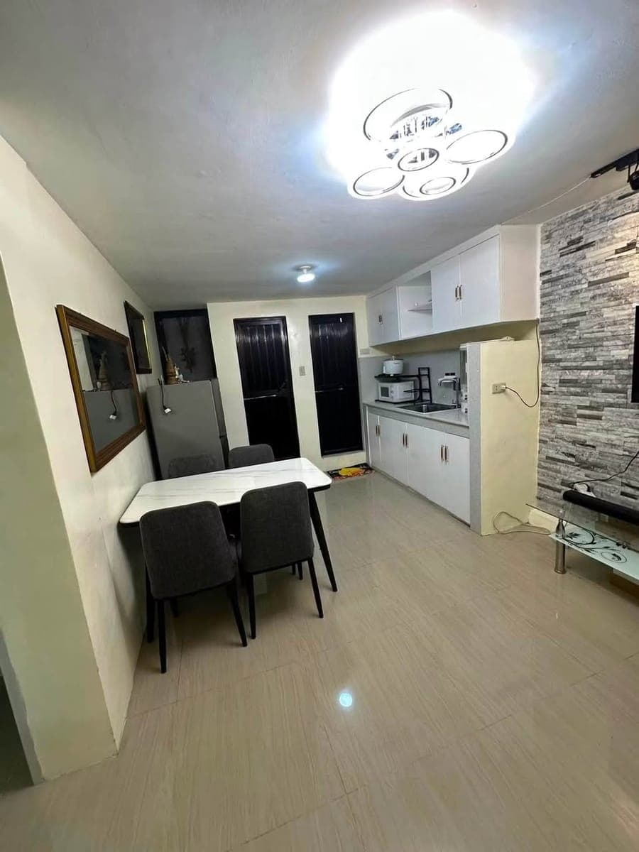 Fully Furnished Apartment For Rent. Own meter of Meralco and Manila water. - photo 1