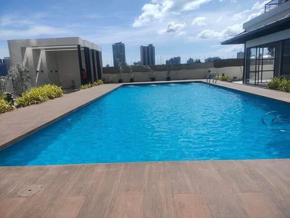 The Median condo for rent - photo 2