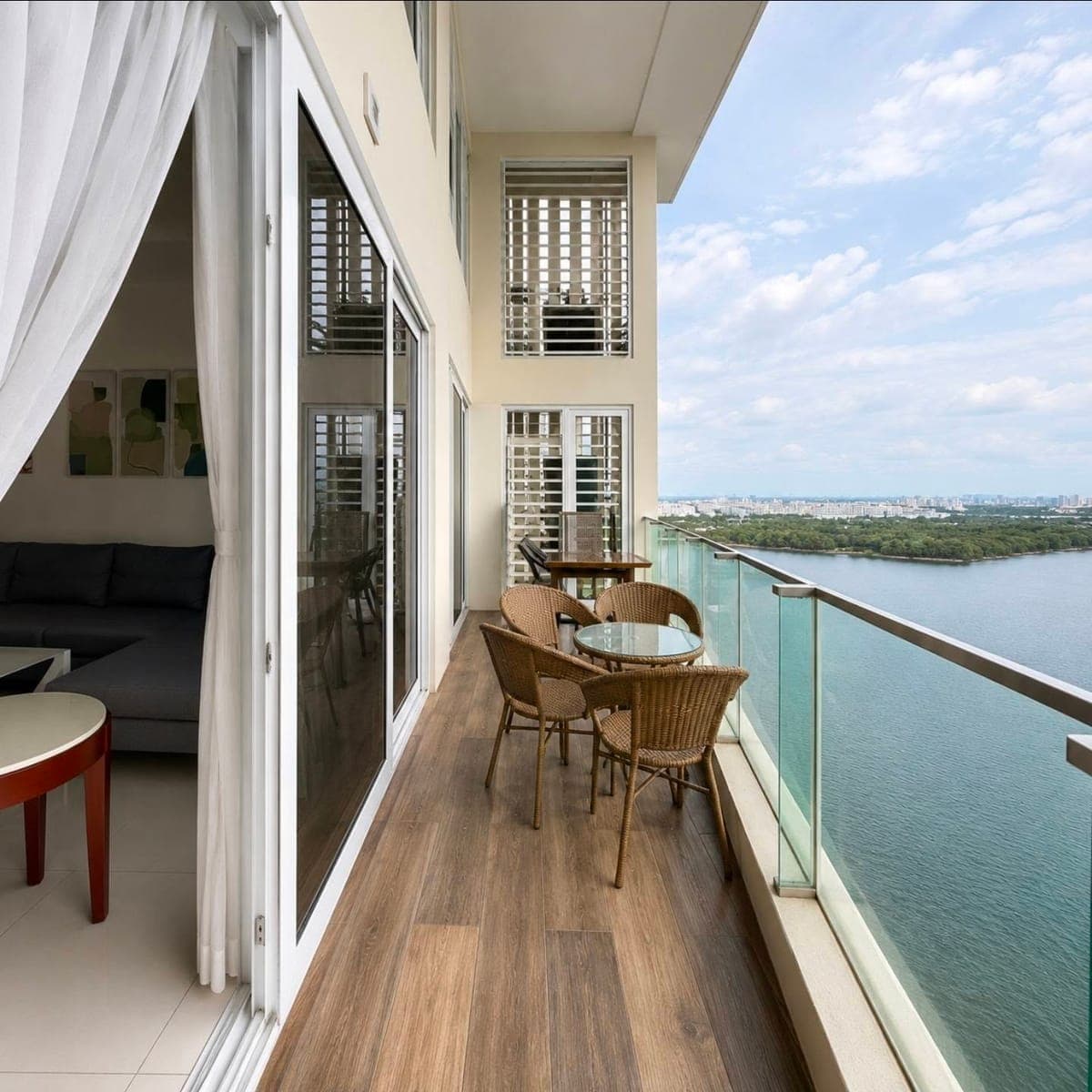 FOR LEASE | 3-BEDROOM PENTHOUSE LOFT-TYPE UNIT - photo 4