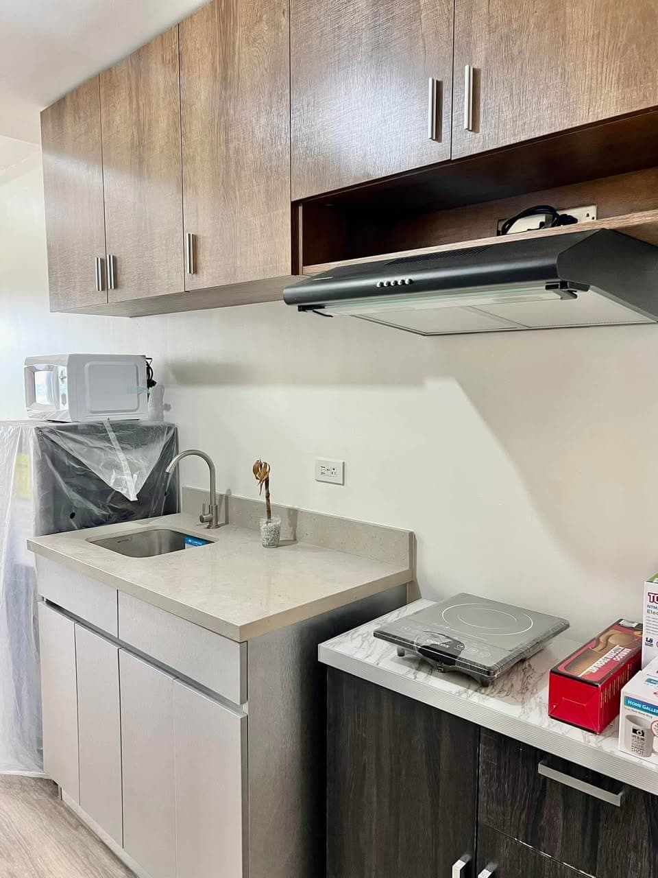 For rent fully furnished studio @THE MEDIAN walking distance to IT PARK RATE: ₱18,000 including dues... - photo 4