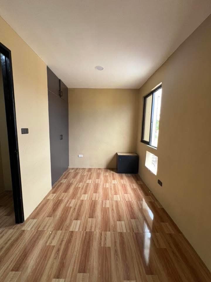🏡 FOR RENT: Cozy 2BR/1BA Home Near CCLEX - photo 2