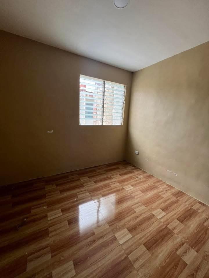 🏡 FOR RENT: Cozy 2BR/1BA Home Near CCLEX - photo 3