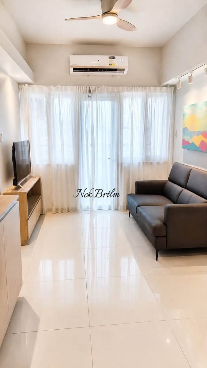 For Rent - photo 1