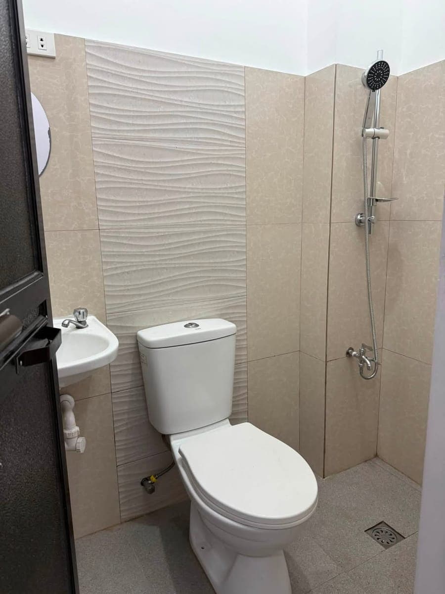 APARTMENT FOR RENT - photo 4