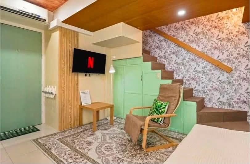 FOR LEASE: Fully furnished 2 Bedroom unit at Fort Victoria, BGC - photo 2