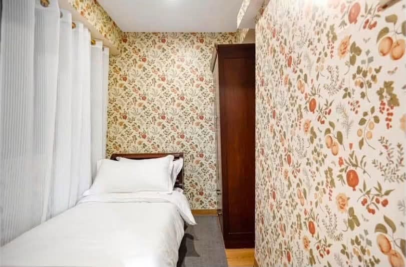 FOR LEASE: Fully furnished 2 Bedroom unit at Fort Victoria, BGC - photo 4