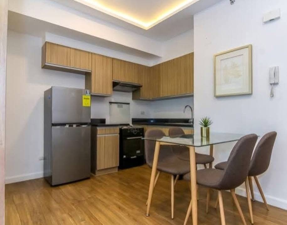 ✨ Luxury Living at One Maridien BGC | Premium Condo for Lease - photo 5