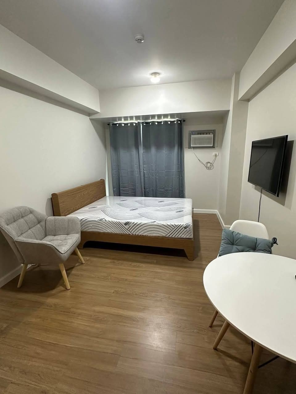 ⭕🔥 STUDIO FOR RENT IN SOLINEA! 🏢✨ ACROSS AYALA CEBU! - photo 1