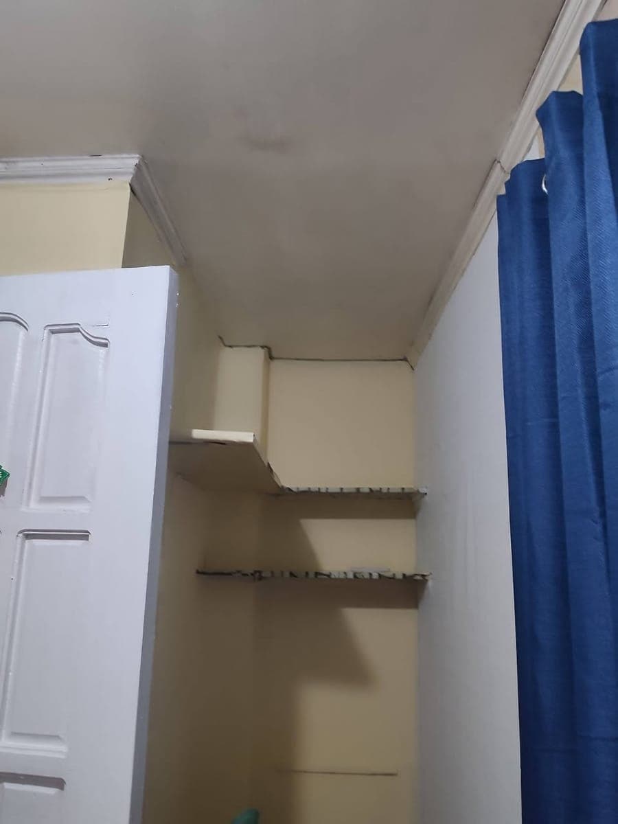 1bedroom unit simi furnished - photo 2