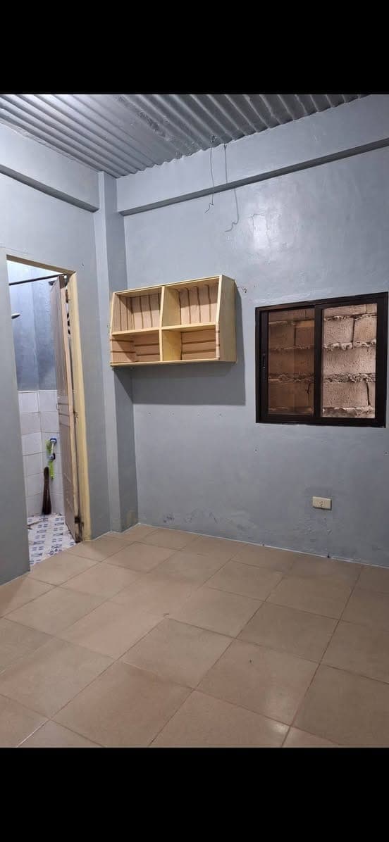 Room 4 Rent - photo 5