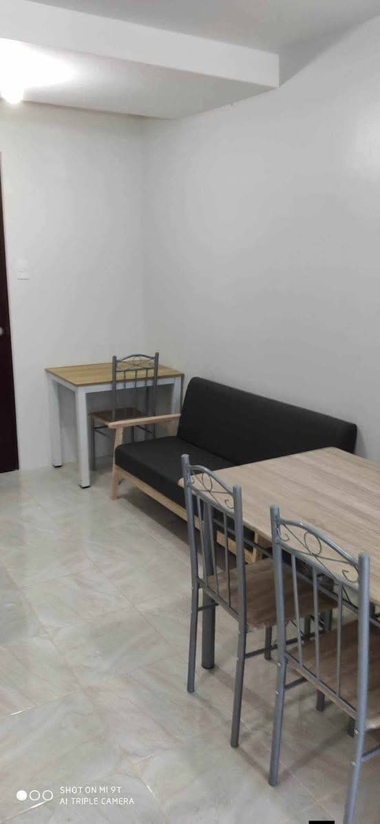 2 bedroom for rent 18,000 monthly not including condo dues - photo 3