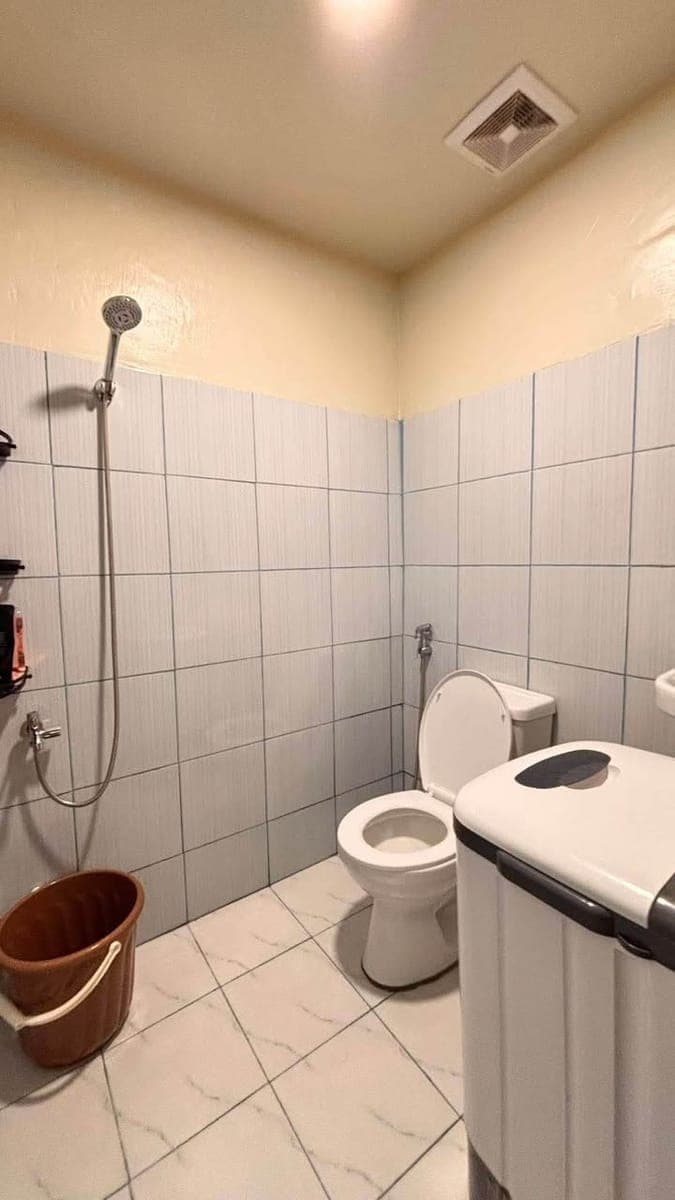 NEWLY FURNISHED - photo 4