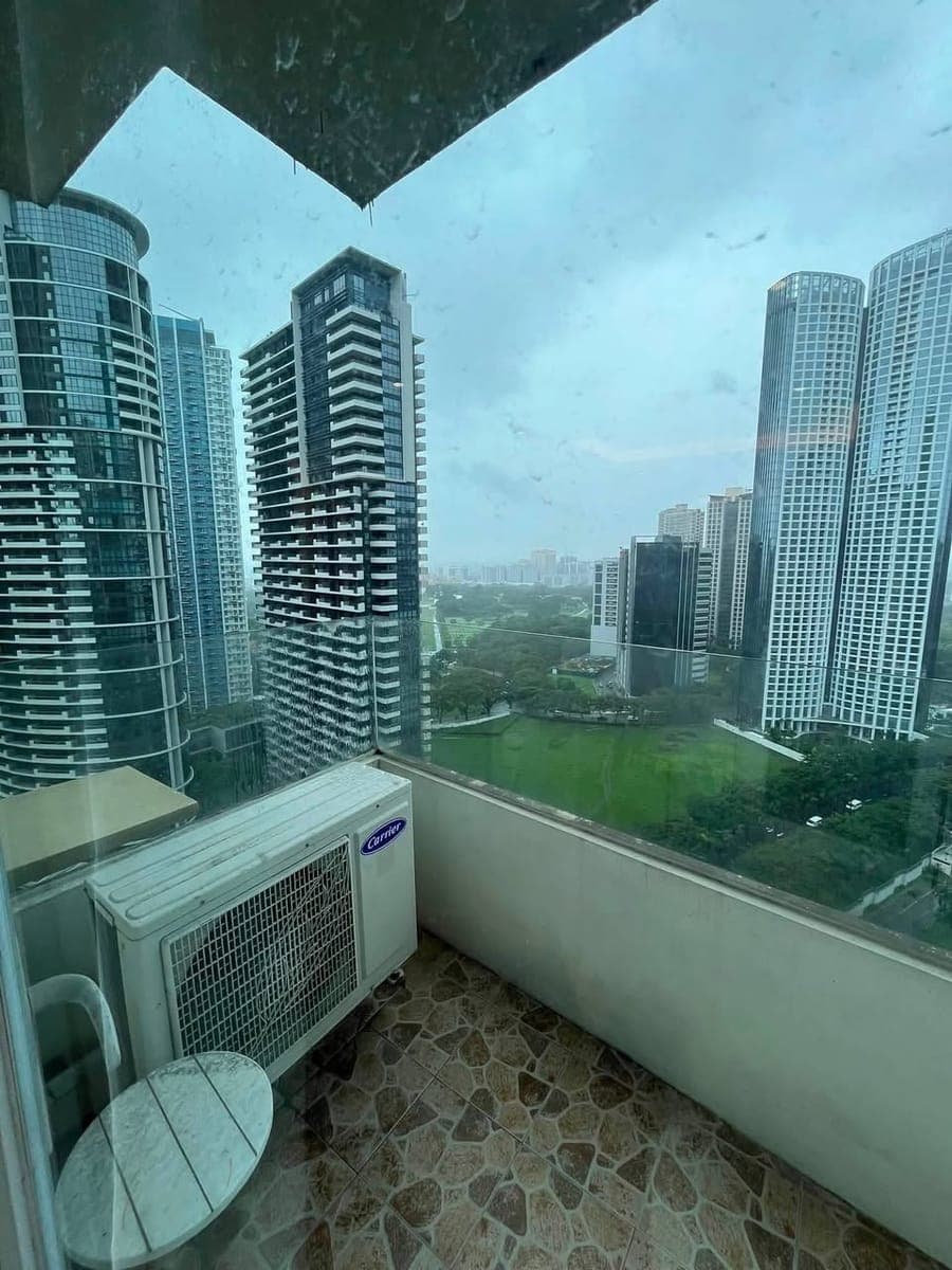 FOR RENT - photo 2