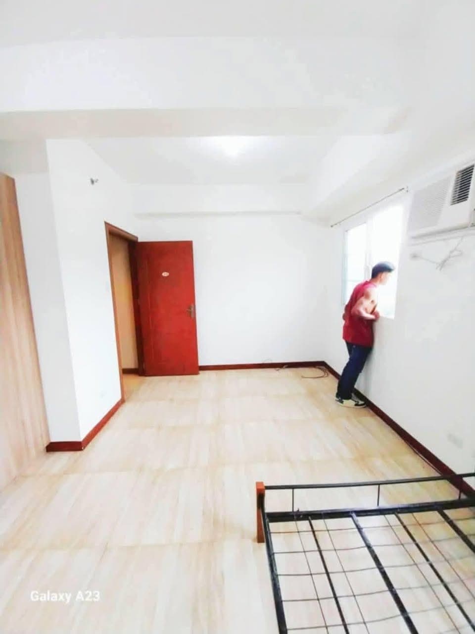 💯 STUDIO SEMI-FURNISHED CONDO UNIT FOR RENT IN APPLE ONE BANAWA CONDOMINIUM! - photo 1