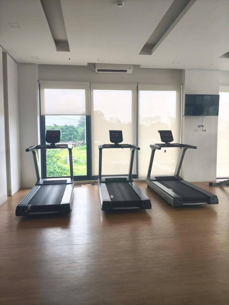 2 bedroom Condo Bare unit for rent at Panglao Oasis Located at Levi Mariano Avenue, Barangay Ususan, Taguig City. - photo 2