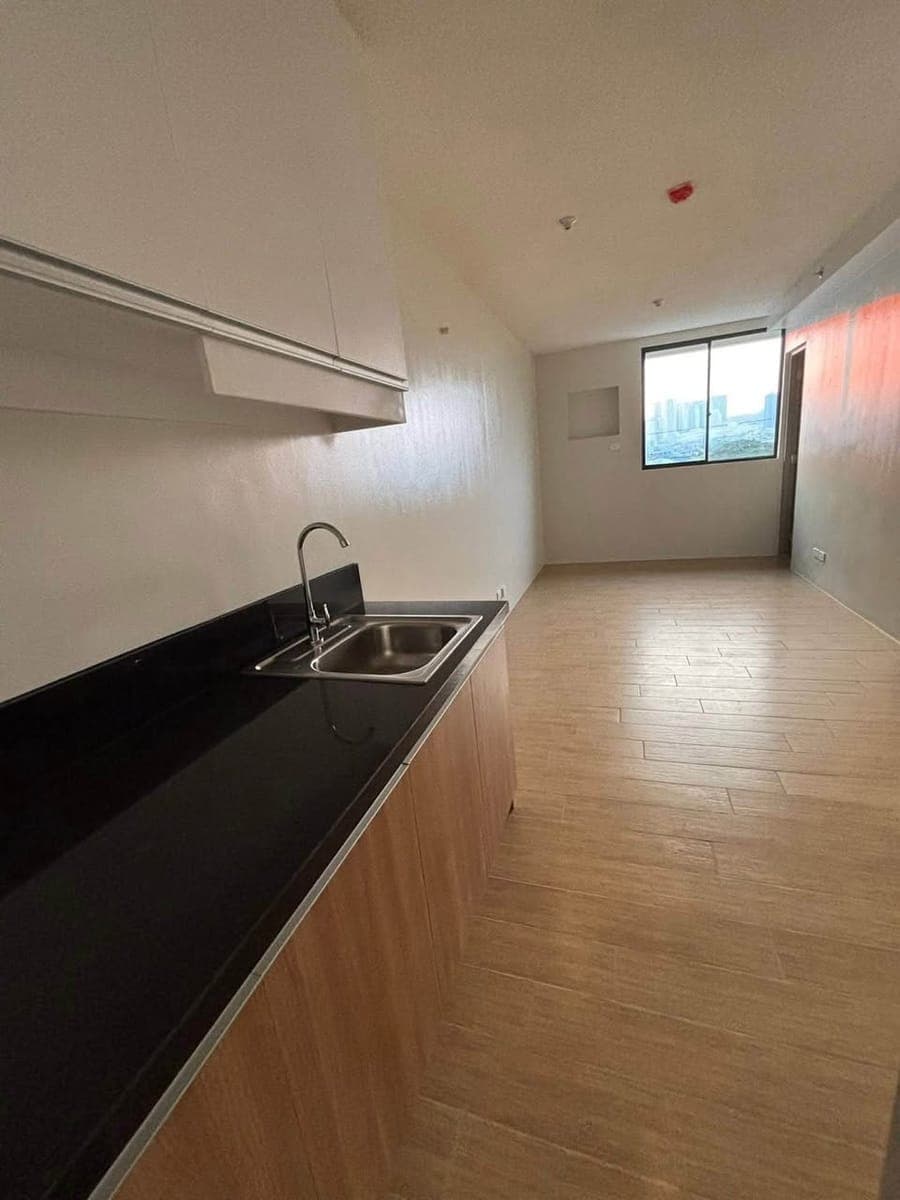 📍Studio condo unit for rent at Panglao Oasis Levi B. Mariano Ave, Taguig, 1632 Metro Manila - photo 1