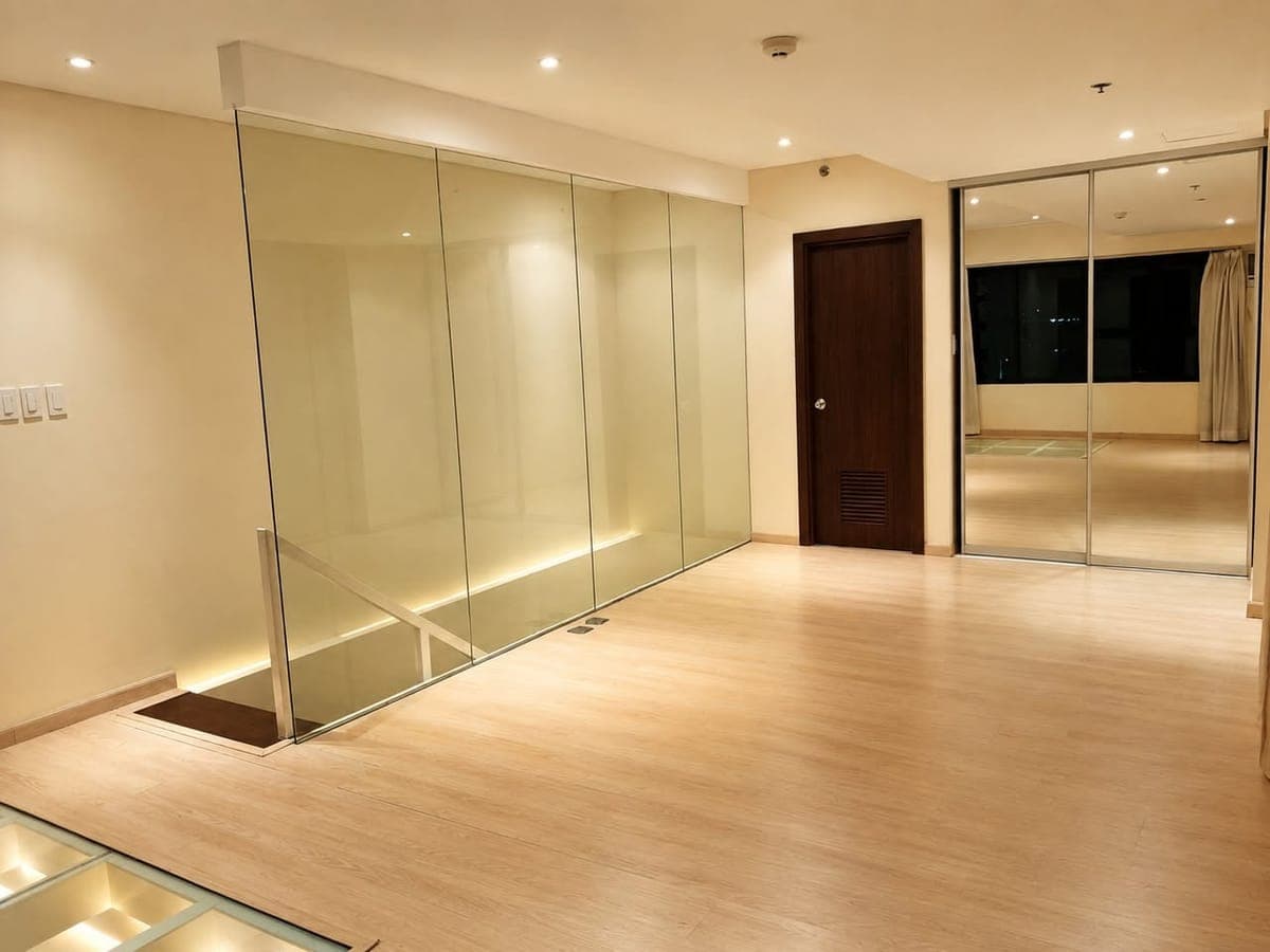 The Fort Residences BGC condo for rent. - photo 1